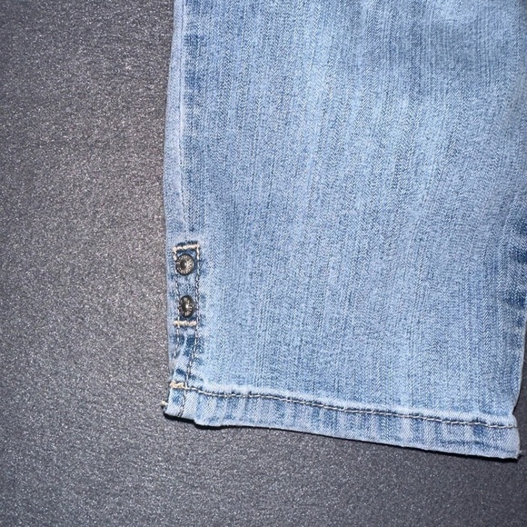 Gloria Vanderbilt Y2K Mid/High Rise Capris - Picture 4 of 7